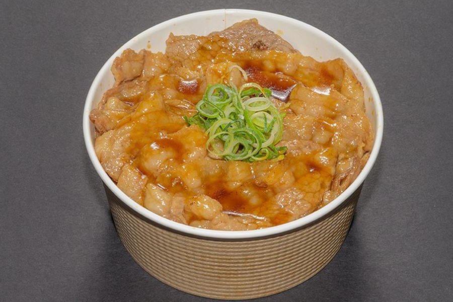 パナスタの「名物! カルビ丼」【写真提供:ガンバ大阪】