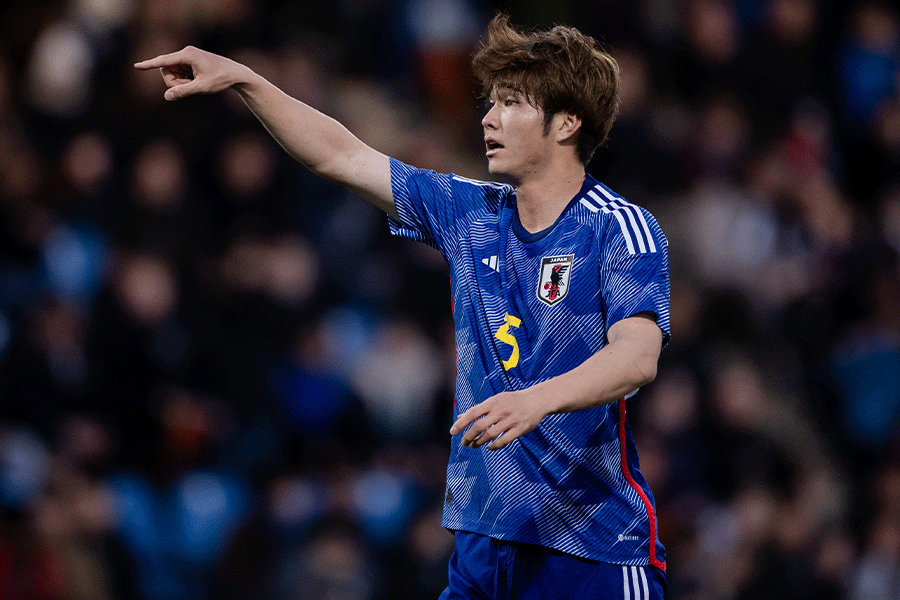 木村誠二がコーナーキックから同点ゴール【写真:Getty Images】