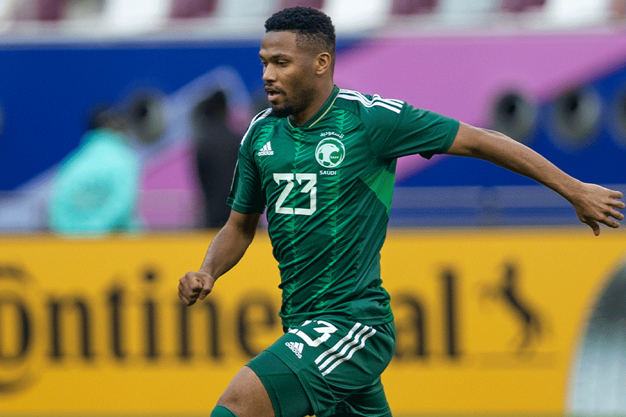 ウズベキスタン戦で退場処分となったアイマン・ヤヒヤ【写真:2024 Asian Football Confederation (AFC)】