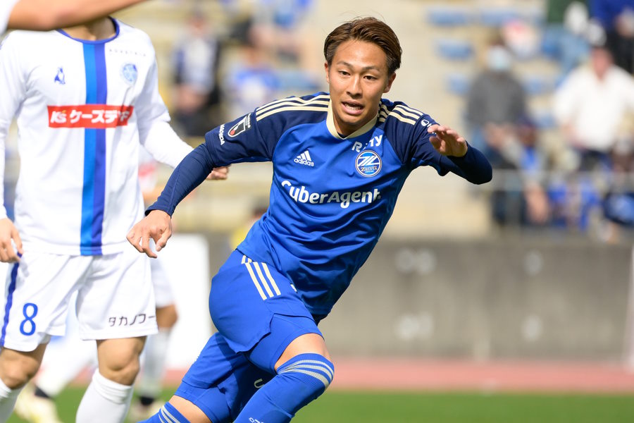 町田でプレーする髙江麗央【写真：(C)FCMZ】