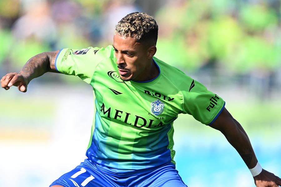 湘南・ルキアン【写真：徳原隆元】