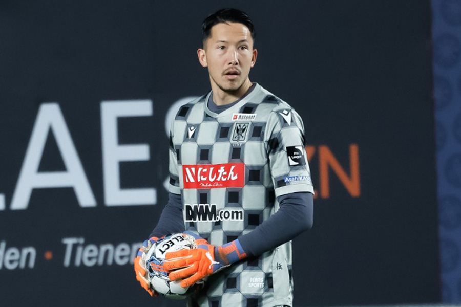 シュミット・ダニエルが語ったGKチームの重要性とは?【写真:(C) STVV】