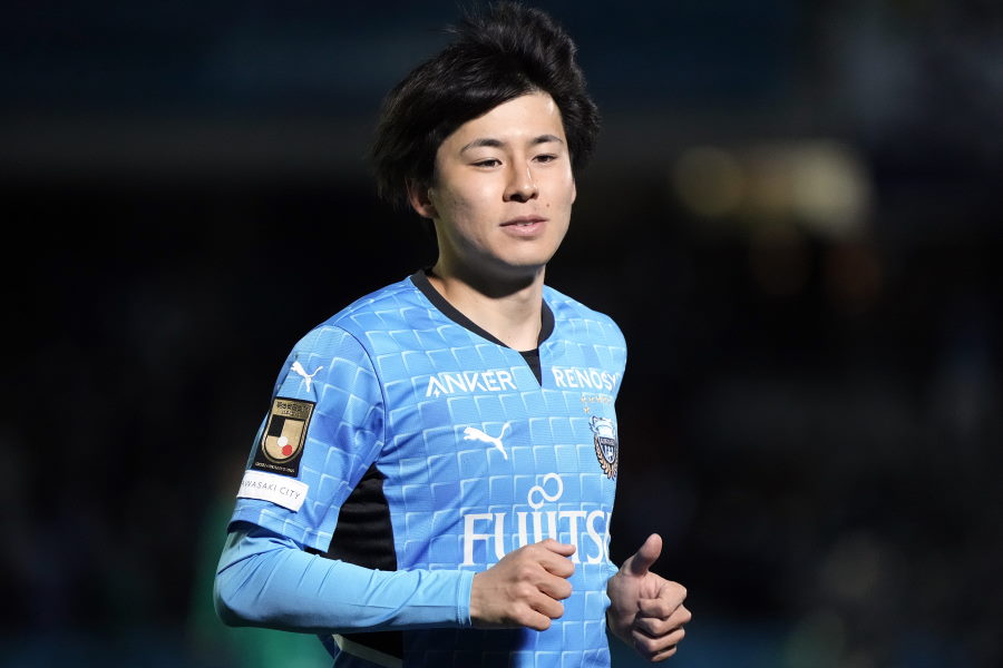 脇坂泰斗【写真:Getty Images】