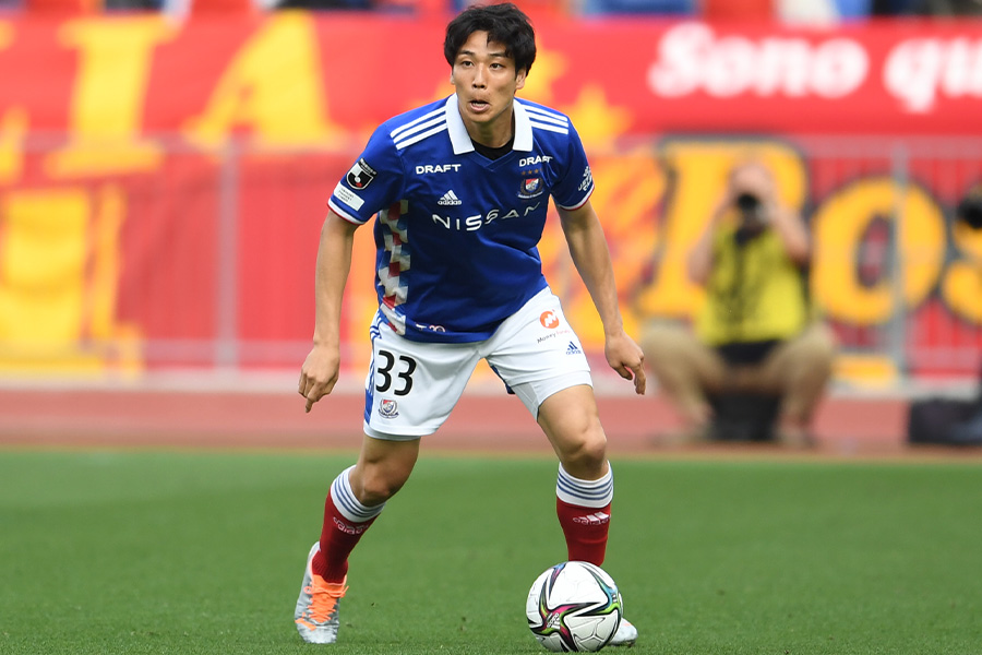 横浜FMでプレーするDF角田涼太朗【写真：Getty Images】