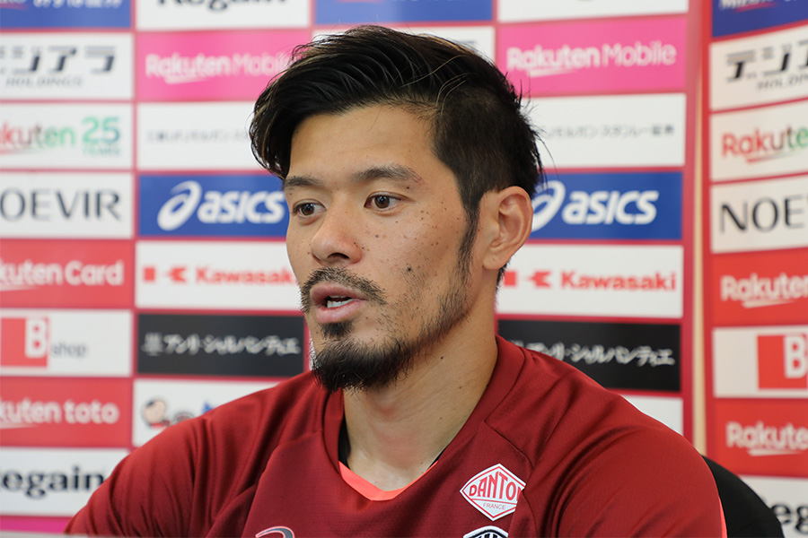 副キャプテンを務める元日本代表MF山口蛍【写真：(C) VISSEL KOBE】