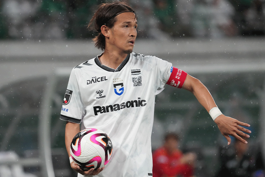 宇佐美貴史が選手に喝【写真:Getty Images】