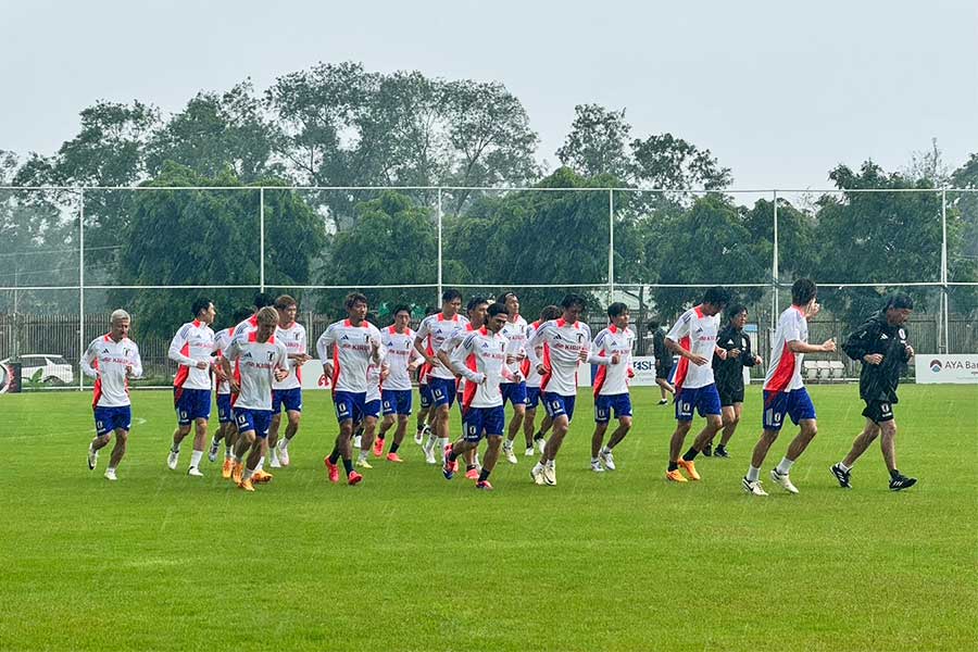 ミャンマー戦へ向けヤンゴンで練習を開始した日本代表【写真:FOOTBALL ZONE】