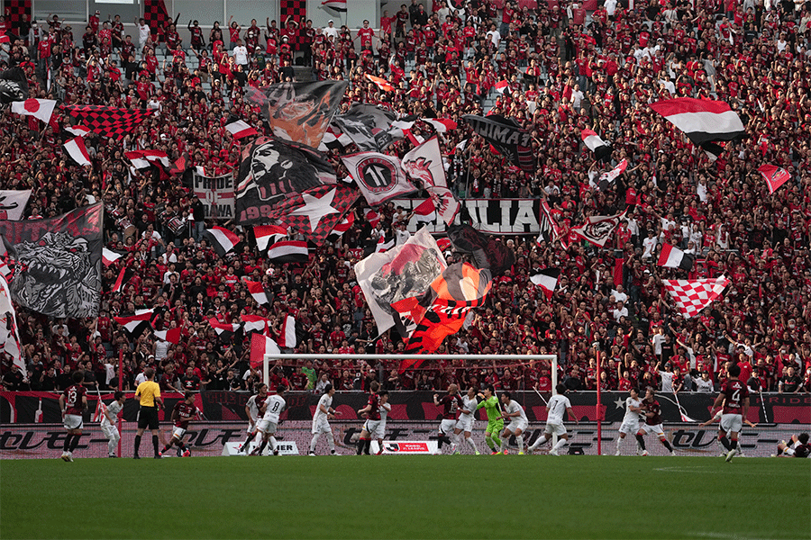 浦和が町田戦での違反行為と処分について報告【写真：Getty Images】