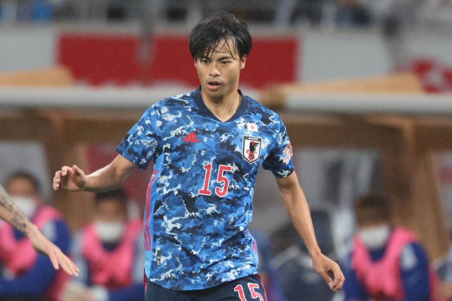 後半途中から出場したMF三笘薫【写真：高橋 学】