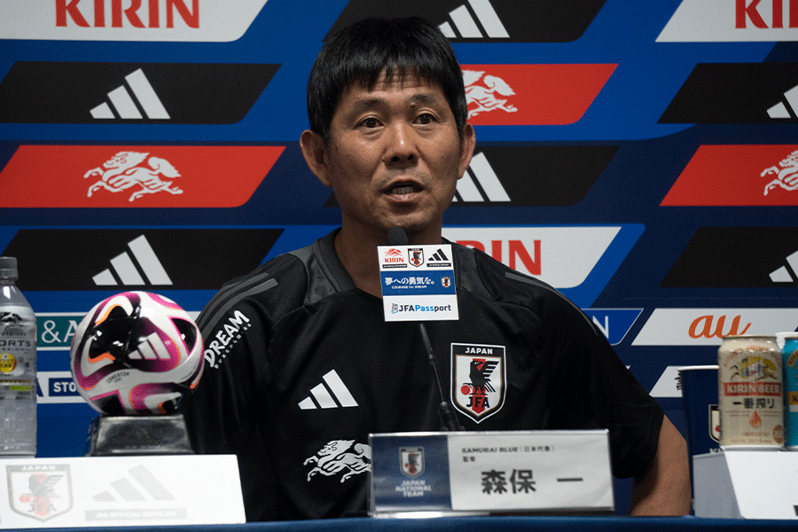 日本代表を率いる森保一監督【写真:FOOTBALL ZONE編集部】