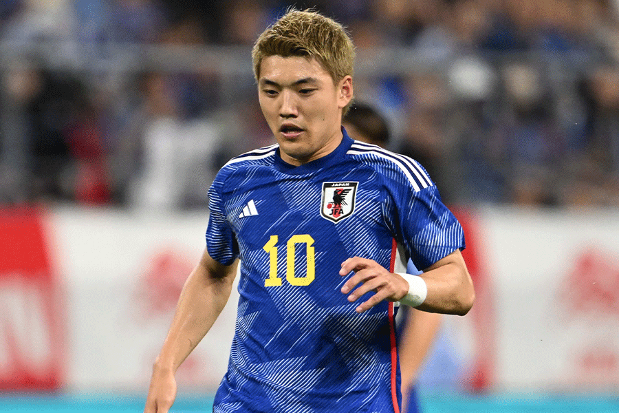 堂安律が左足シュートで追加点をゲット【写真:徳原隆元】