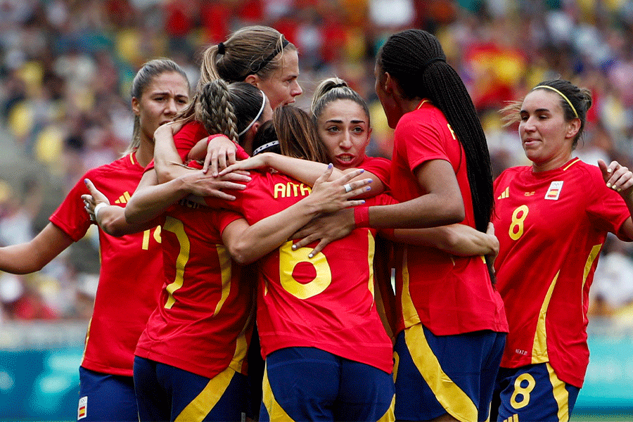 スペインが逆転勝利【写真:ロイター】