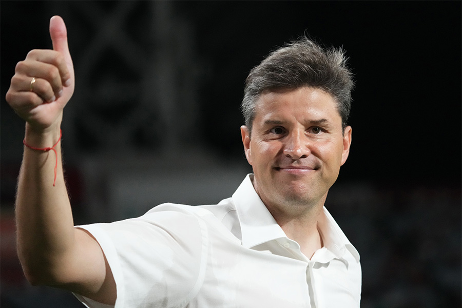 リカルド・ロドリゲス監督が現場に復帰【写真:Getty Images】
