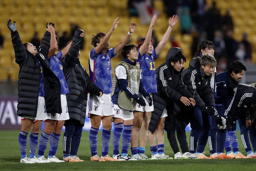 なでしこジャパンのユニフォームにFIFA注目【写真：ロイター】