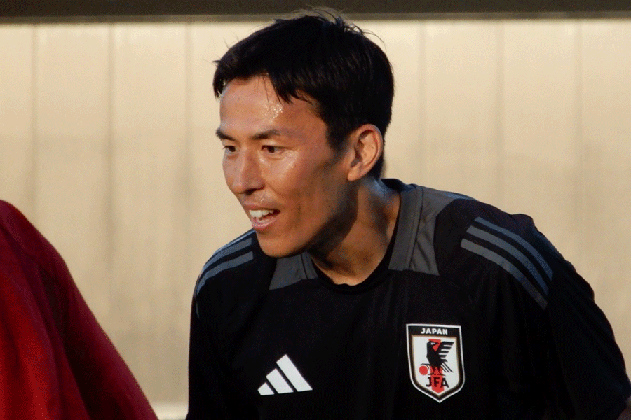 9月シリーズでチームに加わった長谷部誠コーチ【写真:FOOTBALL ZONE編集部】