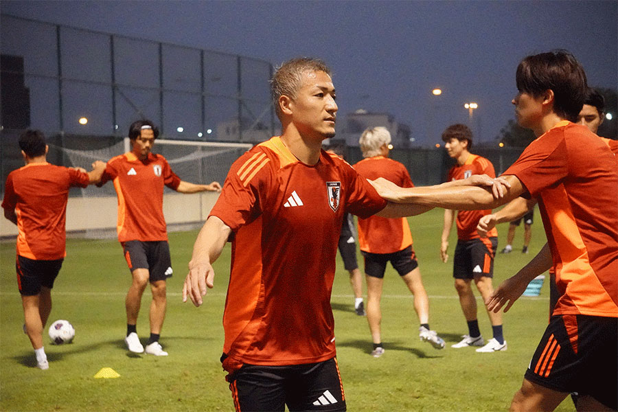 中東アウェーに臨む日本代表【写真:FOOTBALL ZONE編集部】