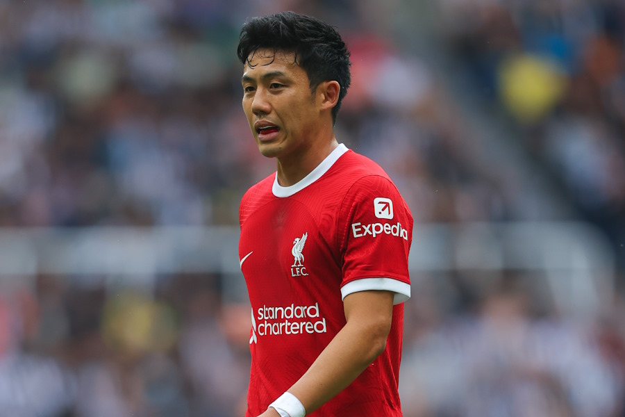 リバプールでプレーする遠藤航【写真：Getty Images】