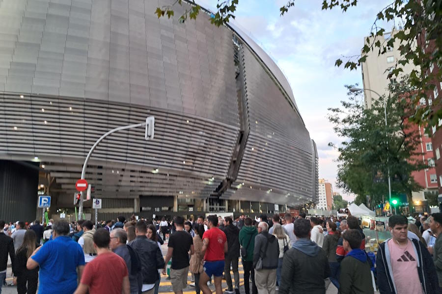 ソシエダ戦を行ったサンティアゴ・ベルナベウの当日の様子【写真:高橋智行】