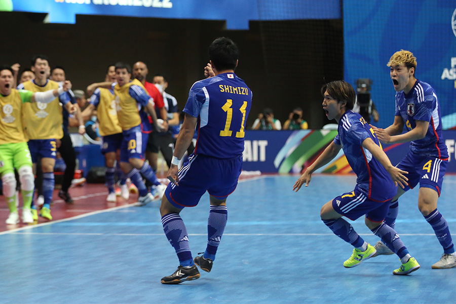 フットサル日本代表がベトナム代表に勝利【写真：Futsal X / 河合 拓】