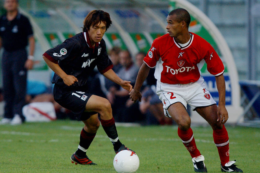 レッジーナでプレーする中村俊輔【写真：徳原隆元】