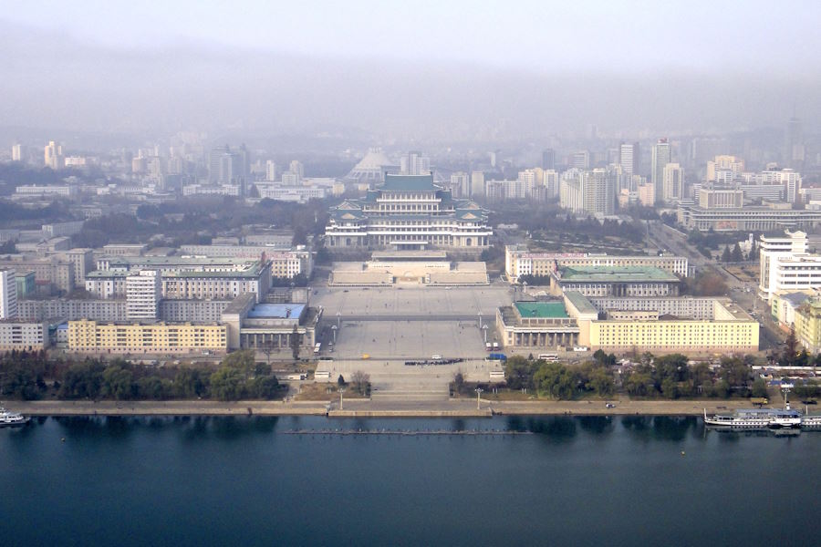 軍事パレードが行われる広場【写真:森 雅史】