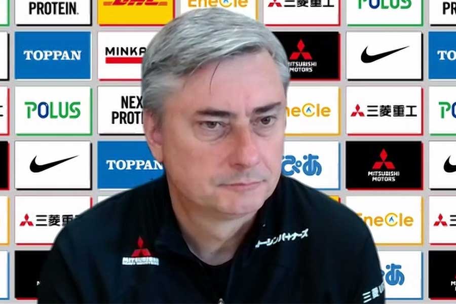浦和のマチェイ・スコルジャ監督【写真:FOOTBALL ZONE編集部】