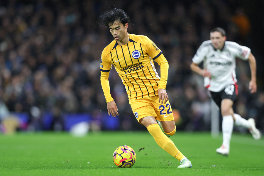 フルハム戦にフル出場した三笘薫【写真:Getty Images】