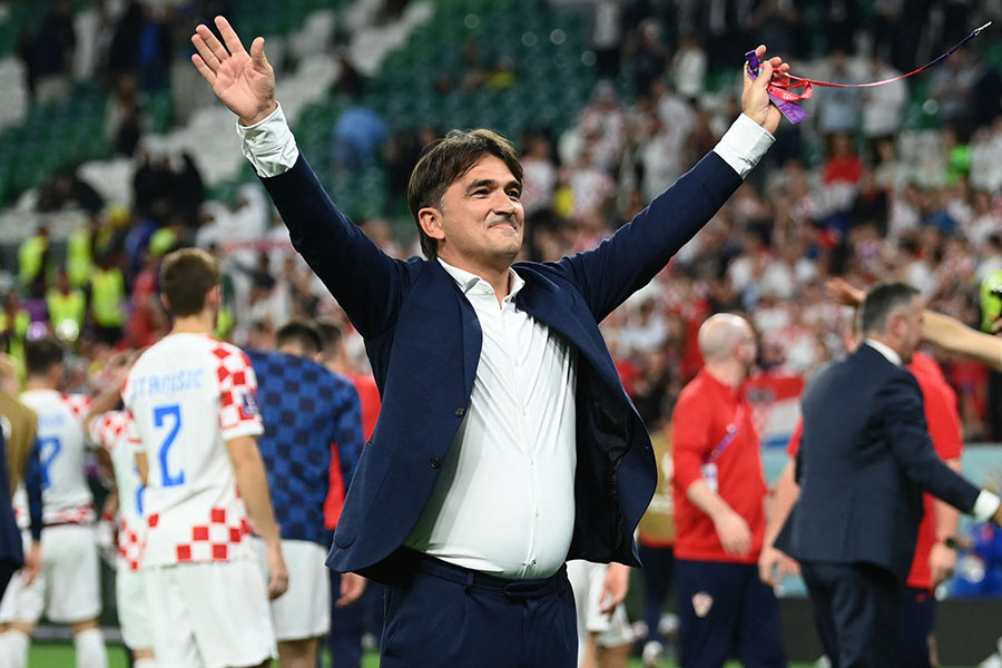 W杯 クロアチア監督 試合後の お辞儀の過去 を母国紙が回顧 涙ながらに同じことを フットボールゾーン