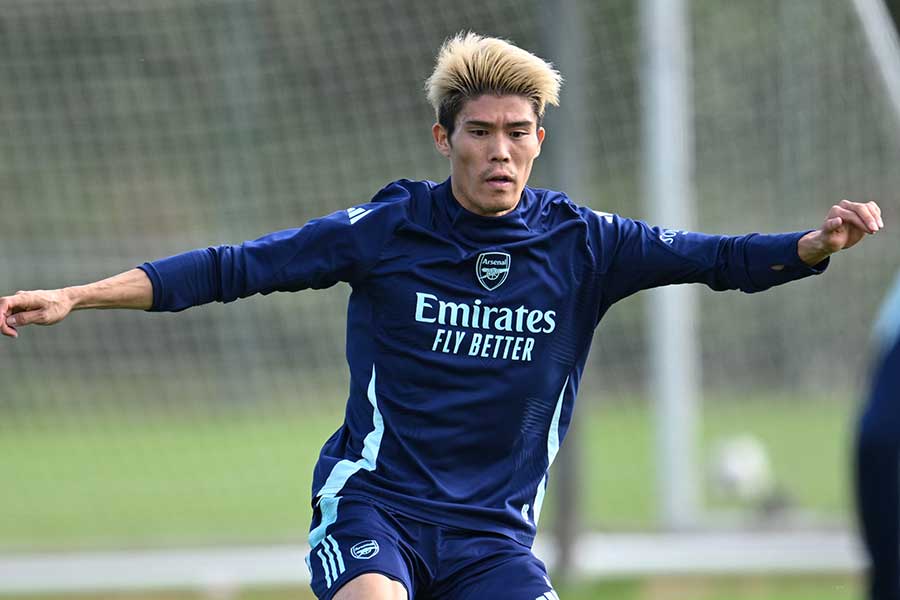 アーセナルの冨安健洋にトレード案が浮上【写真：Getty Images】