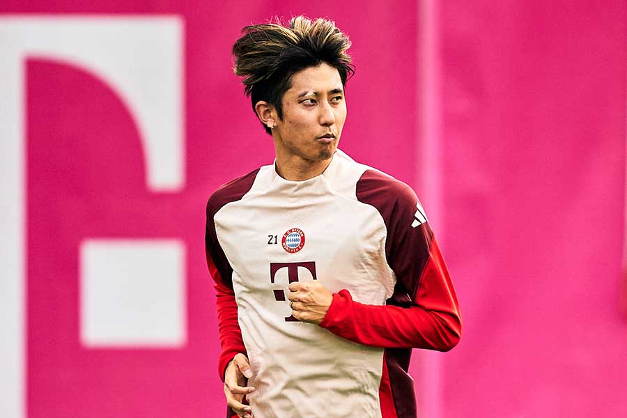 バイエルン・ミュンヘンの伊藤洋輝【写真:Getty Images】