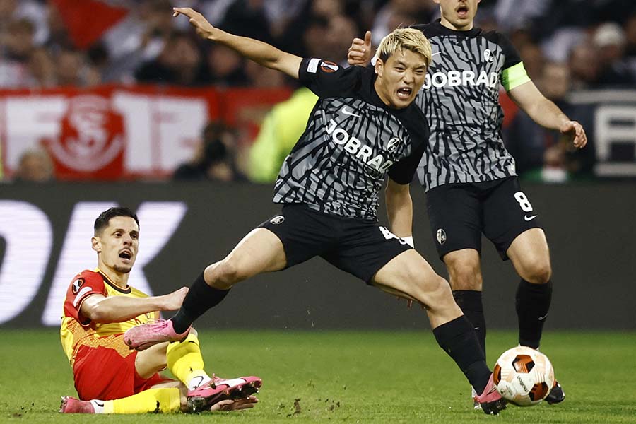 ELでも奮闘した堂安律【写真：ロイター】