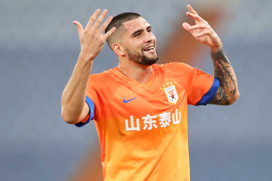 愛媛への加入が決まったマルセル・スカレゼ【写真:Getty Images】