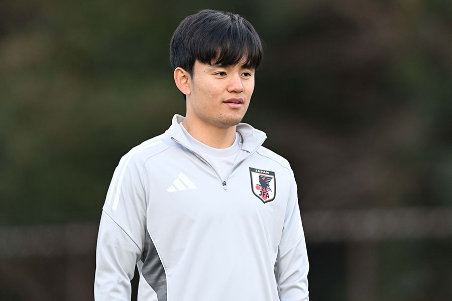 久保建英が人種差別被害について言及【写真:徳原隆元】