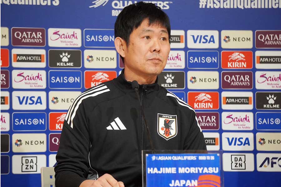 日本代表を率いる森保一監督【写真:FOOTBALL ZONE編集部】