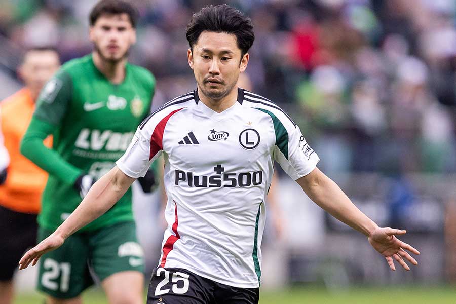 レギア・ワルシャワの森下龍矢【写真：Getty Images】