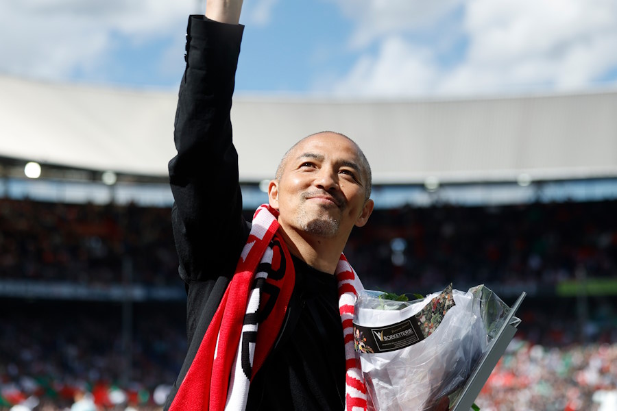 小野伸二氏が本拠地に凱旋【写真：Getty Images】