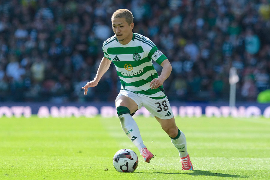 プレミアから注目を集める前田大然【写真:IMAGO / Alex Todd】