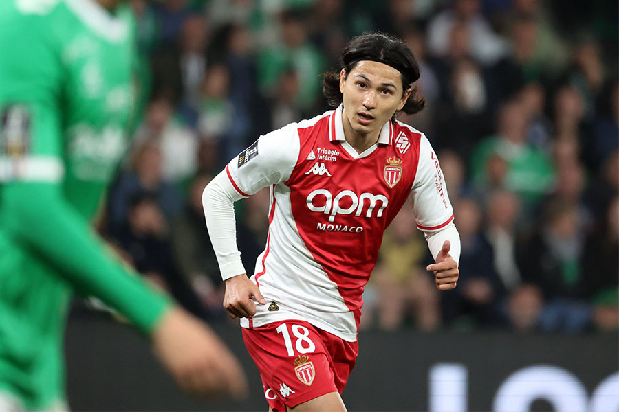 リヨン戦でゴールを決めた南野拓実【写真：IMAGO / PsnewZ】