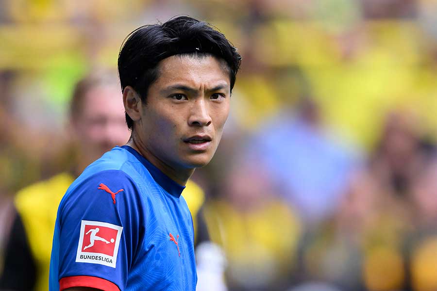 去就が過熱している町野修斗【写真：IMAGO / Sven Simon】