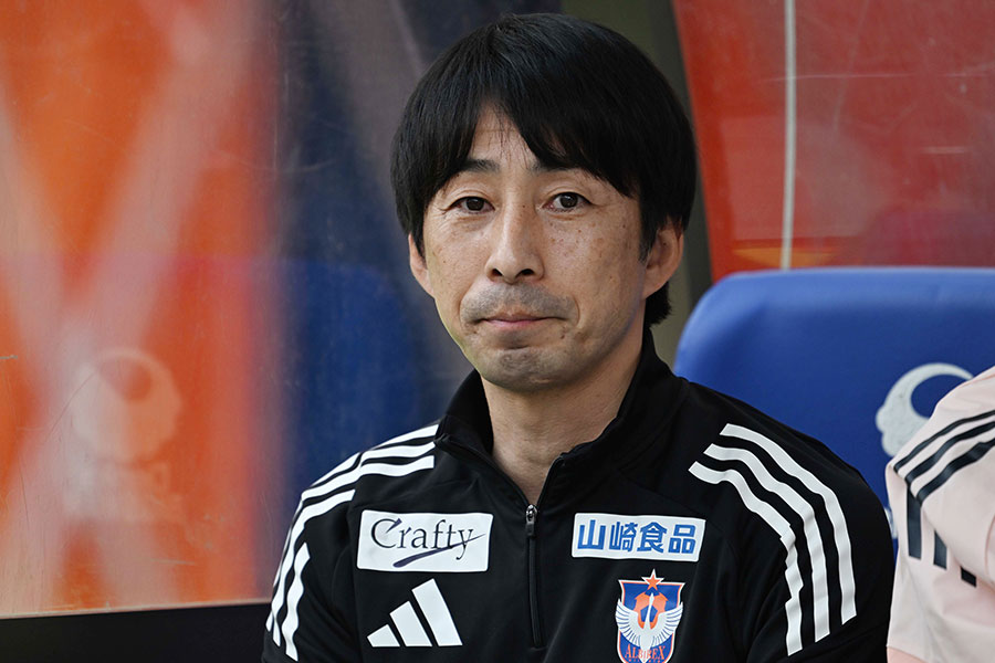 樹森大介監督の契約解除が発表された【写真：徳原隆元】