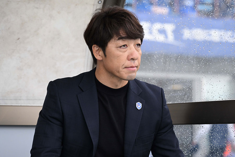 長崎監督を解任された下平隆宏氏【写真：徳原隆元】