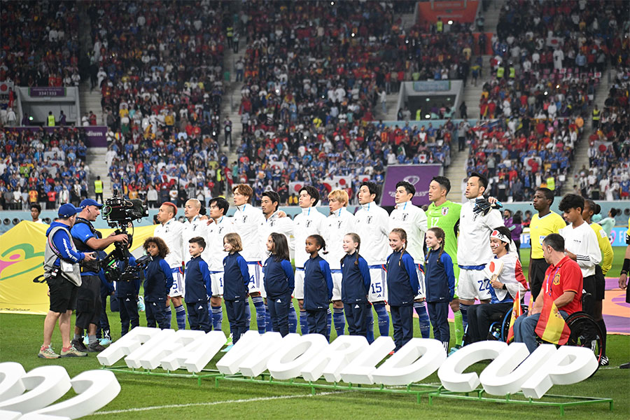 カタールW杯のユニフォームに注目【写真：徳原隆元】