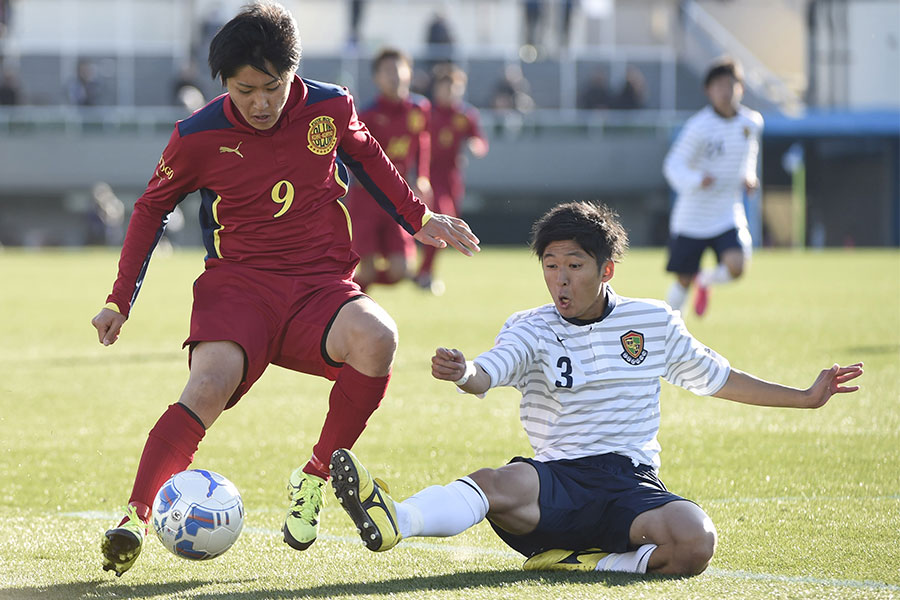 土井智之がシンガポールで圧巻の活躍を見せた（写真は高校選手権の時）【写真：産経新聞社】