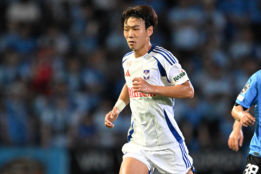 新潟からセルティックへ移籍した稲村隼翔【写真:徳原隆元】