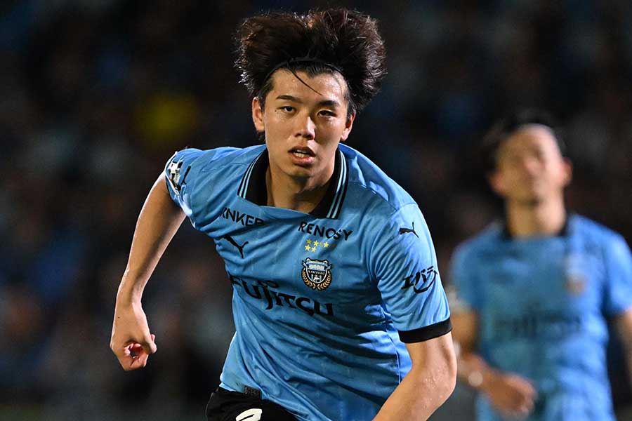 川崎の高井幸大【写真：徳原隆元】