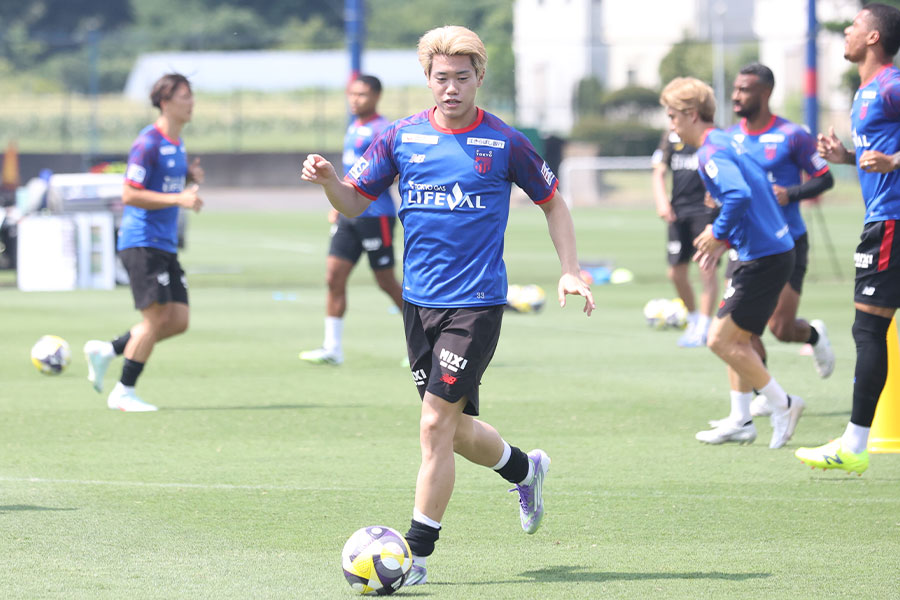 6月シリーズに続いて選出された俵積田晃太【写真:河合 拓】