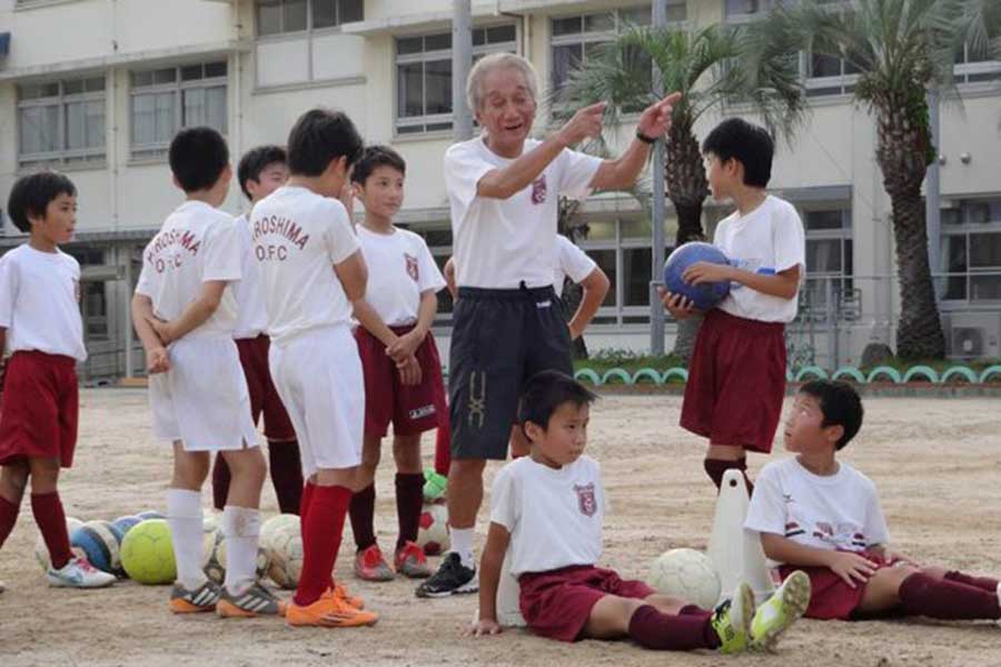 広島大河FCの創始者・浜本敏勝さん【写真：加部 究】