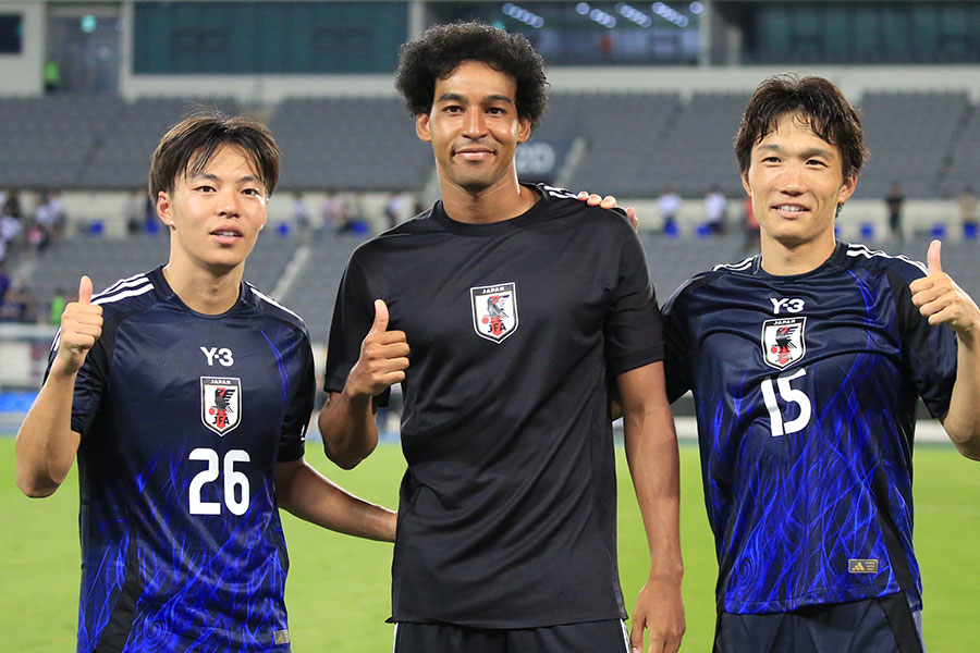 4ゴールを決めたジャーメイン良(中央)【写真:Noriko NAGANO】