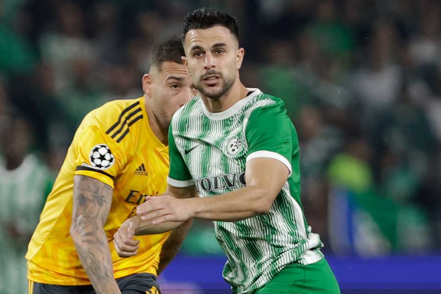 横浜FMに加入したディーン・デイビッド【写真：Getty Images】