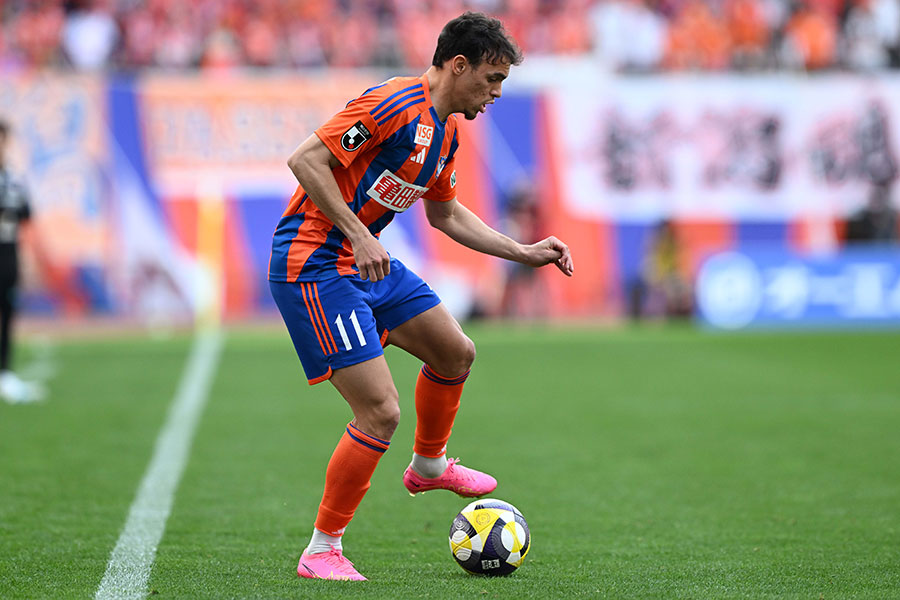 新潟のダニーロ・ゴメス【写真：徳原隆元】